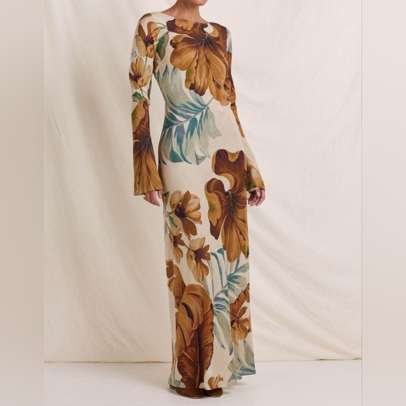 Peony Dresses & Skirts - Big Sale! Peony Memento Maxi Dress